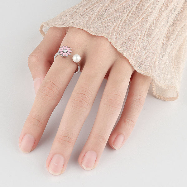 Daisy & Pearl Ring